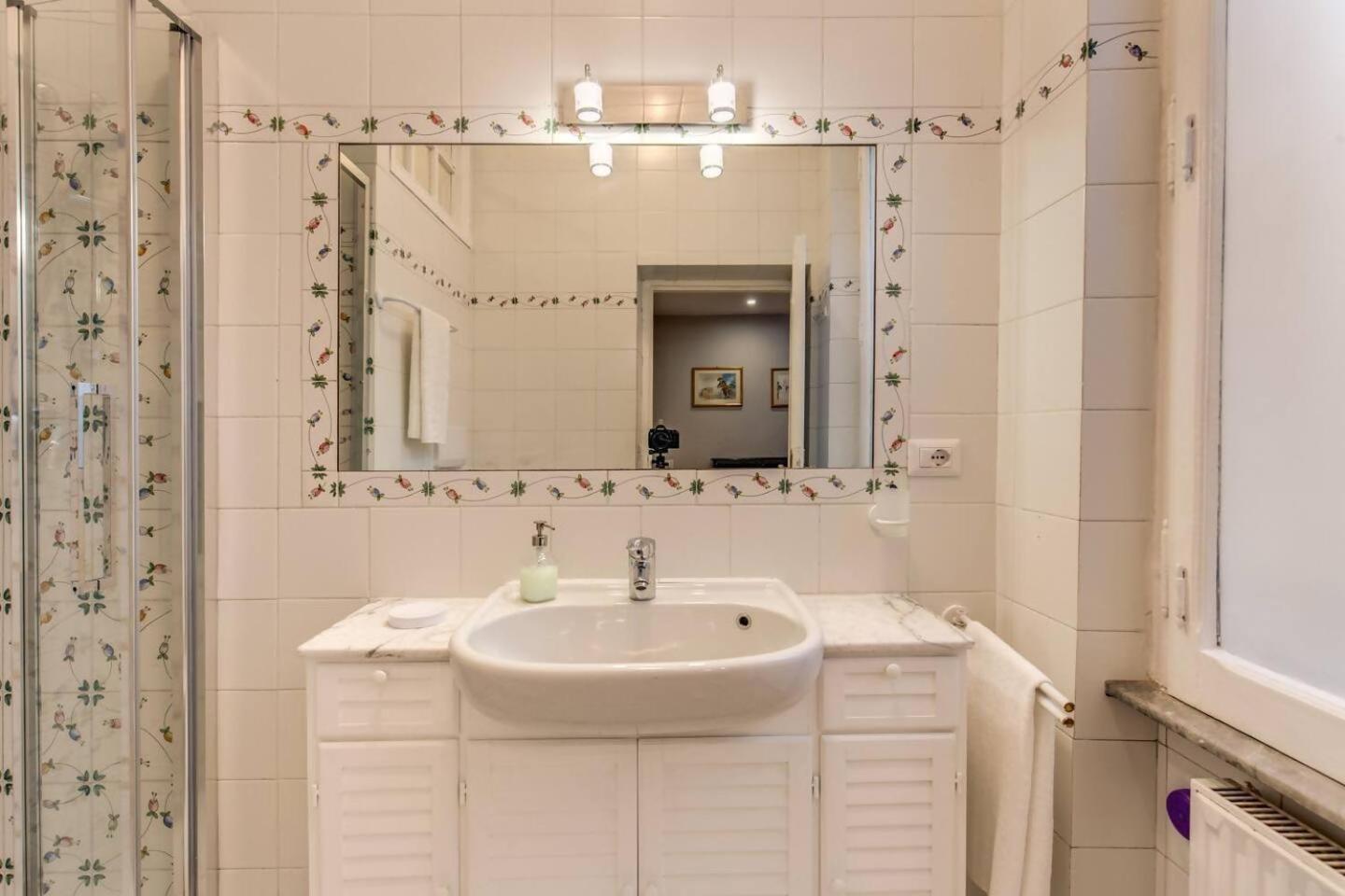 Lovely Flat By The Vatican Rome Bagian luar foto
