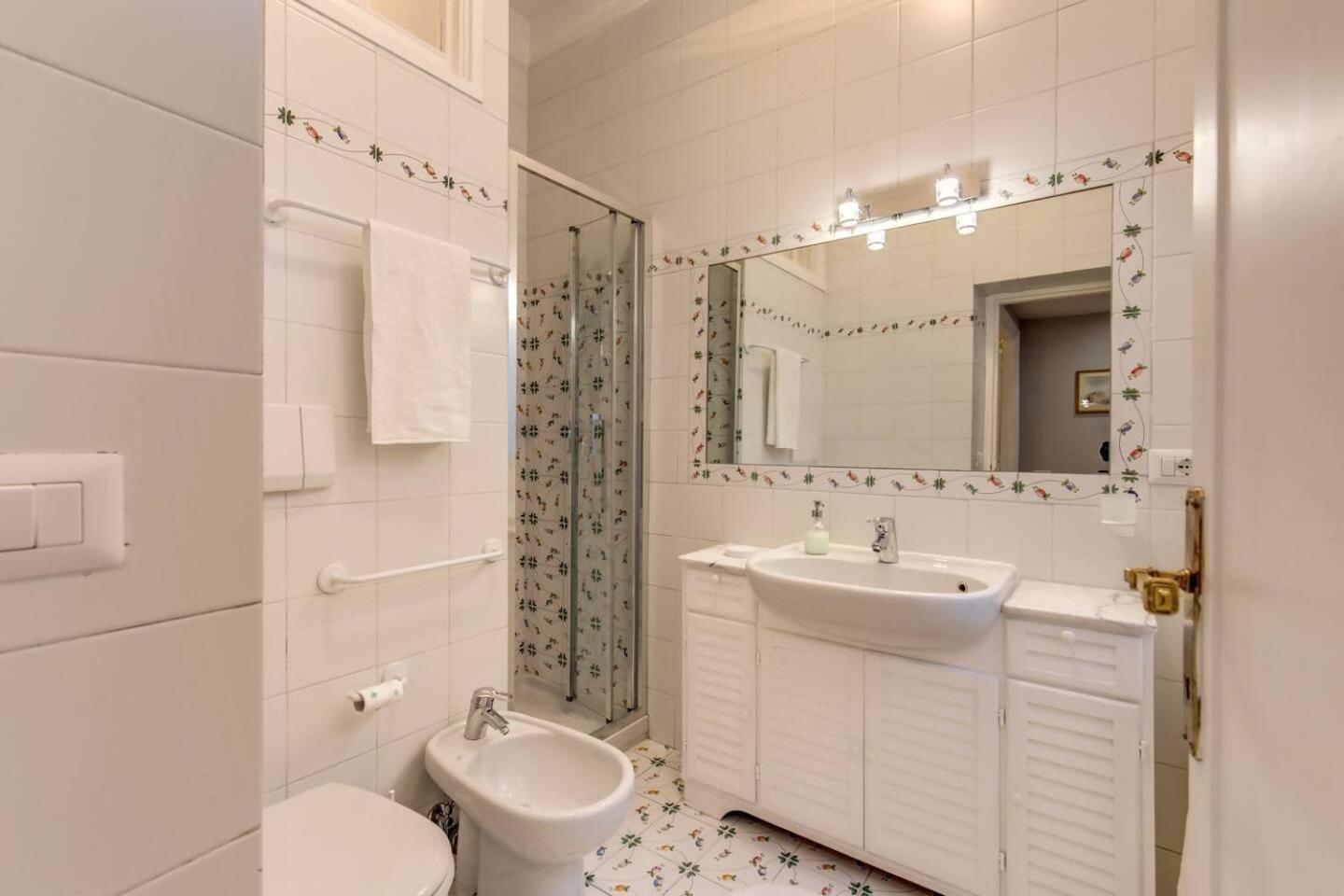 Lovely Flat By The Vatican Rome Bagian luar foto