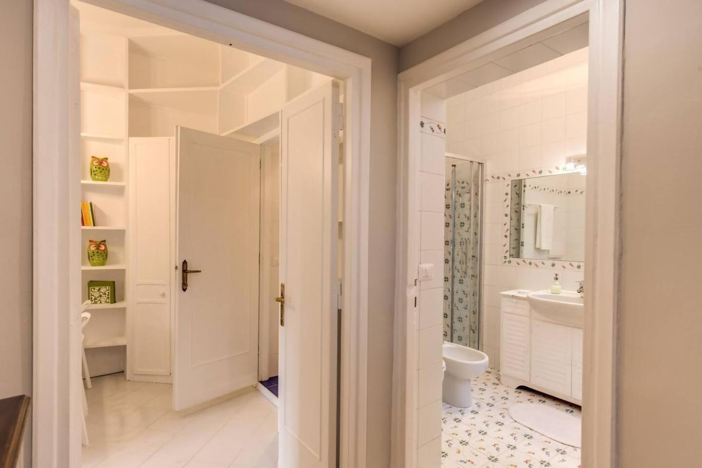 Lovely Flat By The Vatican Rome Bagian luar foto