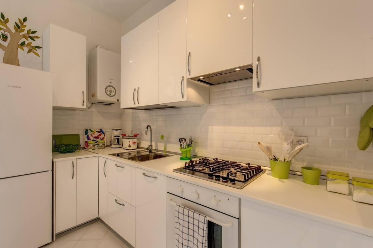 Lovely Flat By The Vatican Rome Bagian luar foto