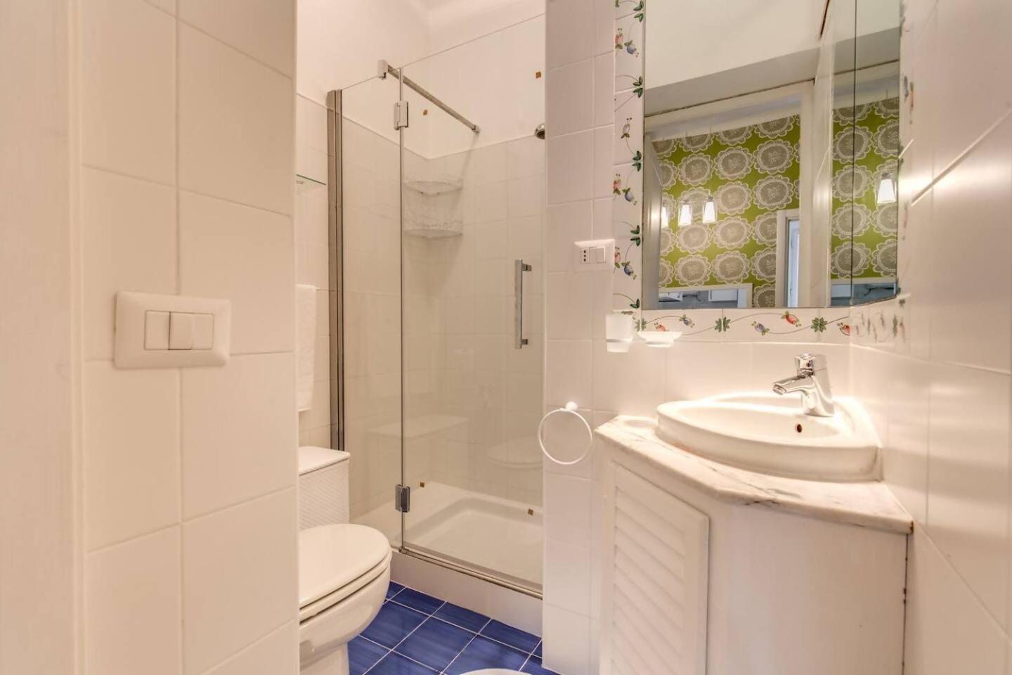 Lovely Flat By The Vatican Rome Bagian luar foto