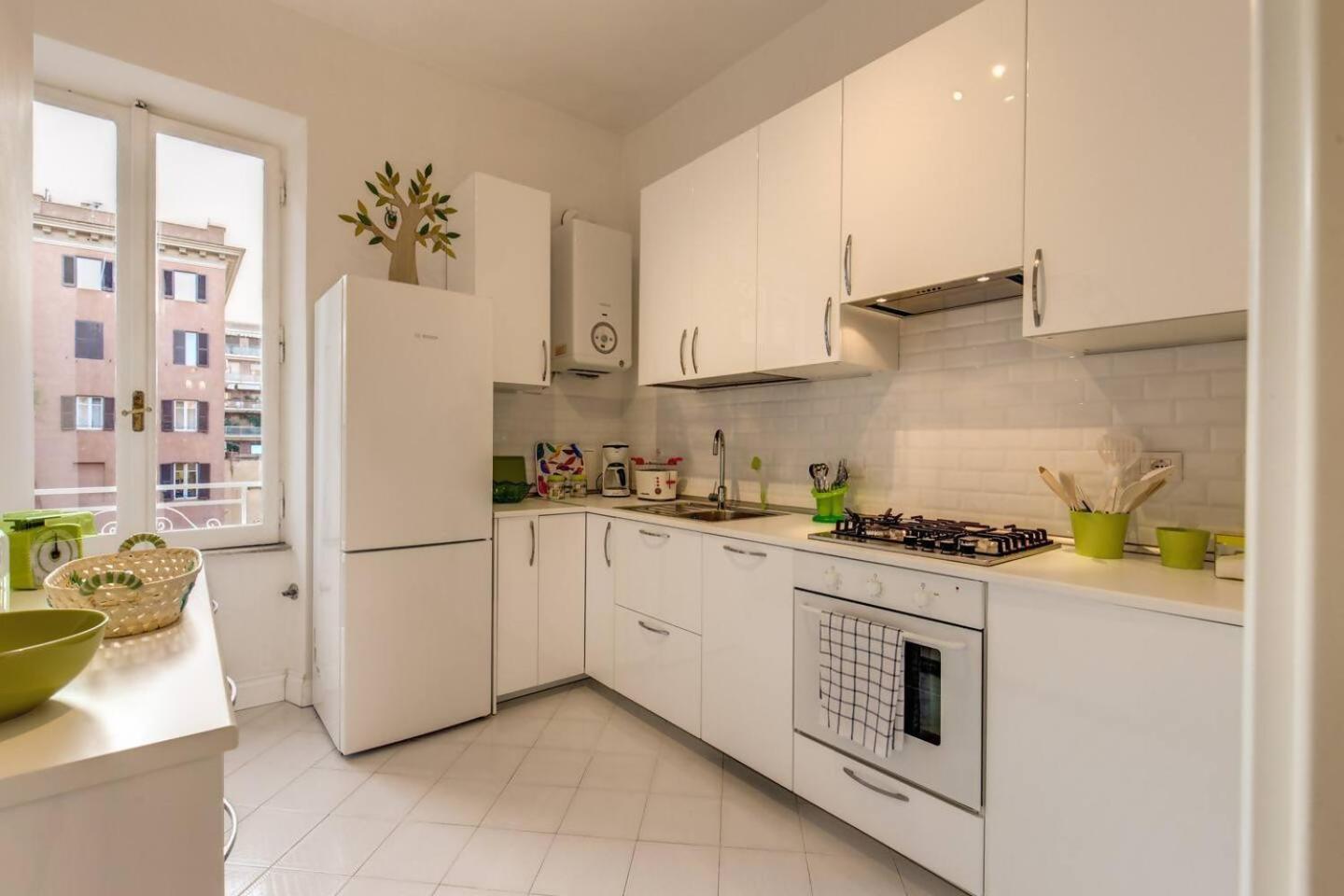 Lovely Flat By The Vatican Rome Bagian luar foto